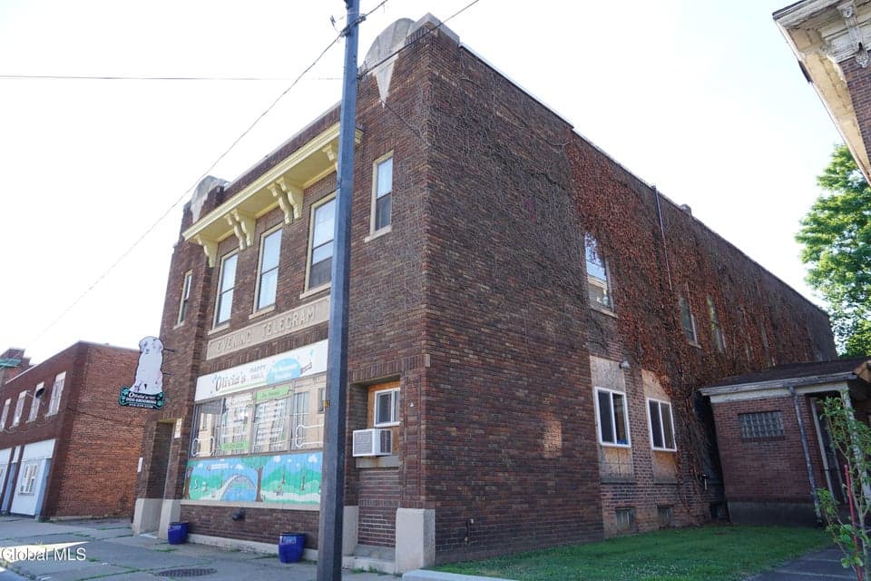 109-111 Green Street, photo 3