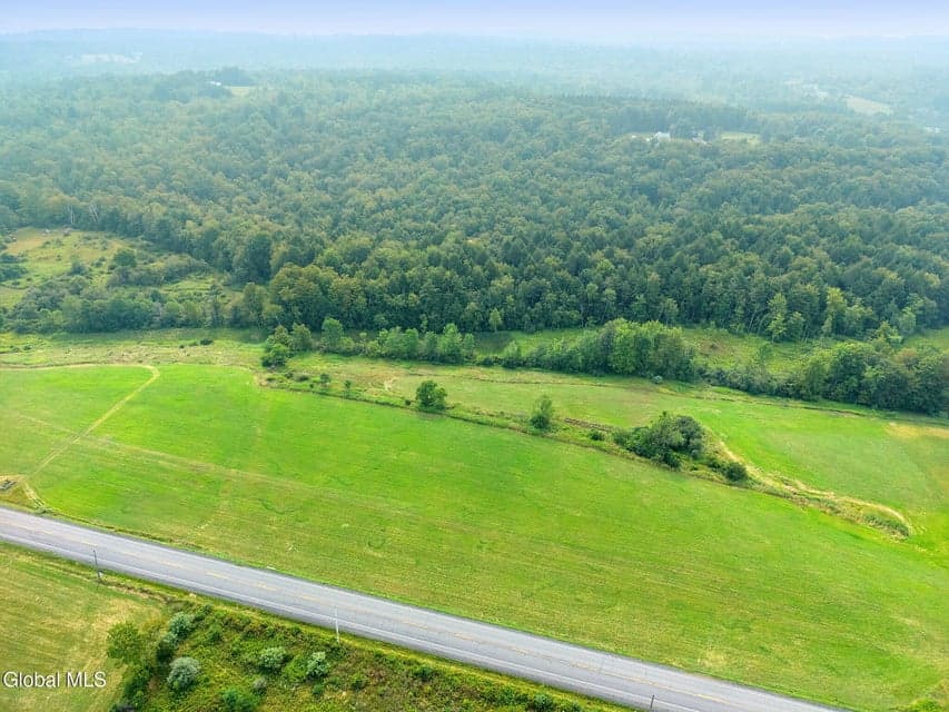 L7.110 County Route 402, photo 2