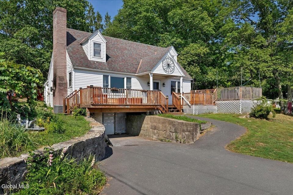 16 Pine Avenue, photo 4