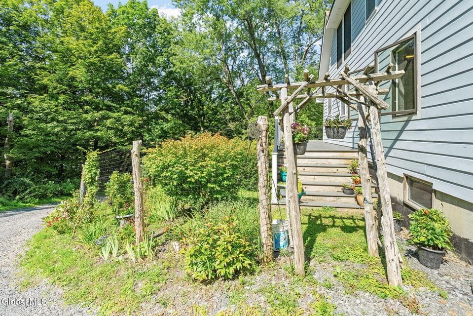 630 County Route 11, photo 4