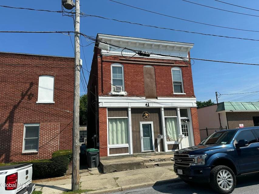 57 Elm Street, photo 5