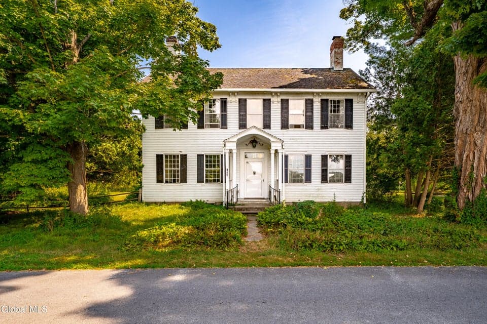 174 N River Road, Fort Edward, NY, photo 1