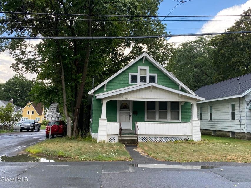 2103 Plum, Niskayuna, NY, photo 1