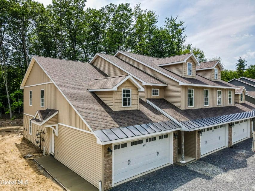 141 Carriage Boulevard, Rotterdam, NY 12306, photo 4