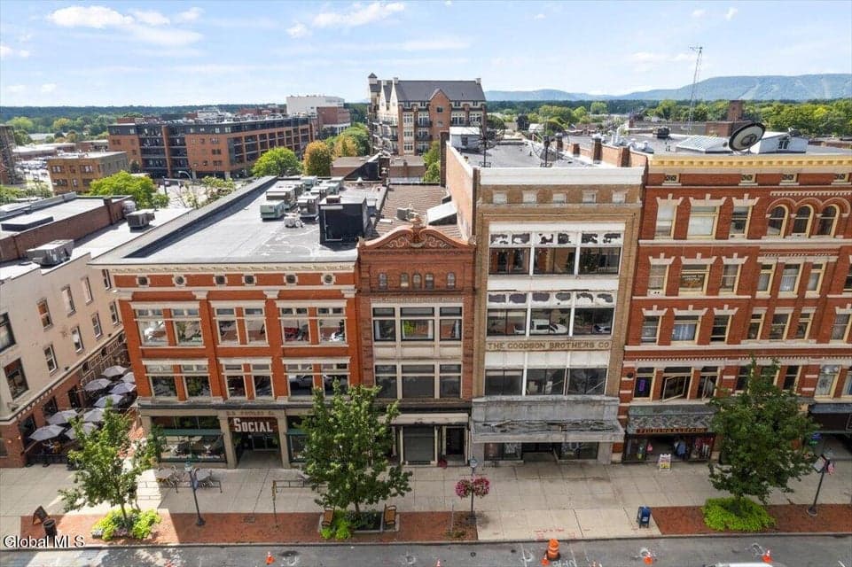196 Glen Street, Glens Falls, NY 12801