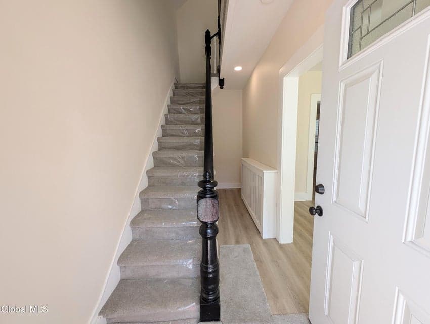 371 1st Street, photo 3