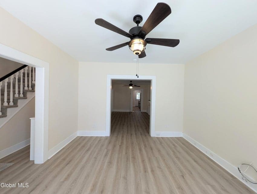 371 1st Street, photo 5