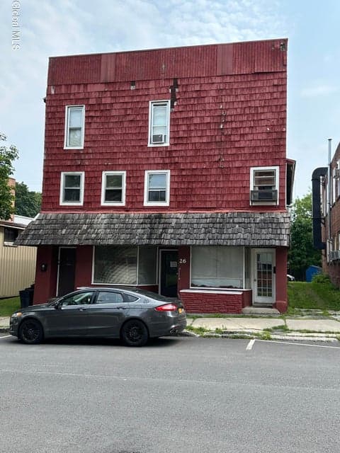 26 N Market Street, Johnstown, NY, photo 1
