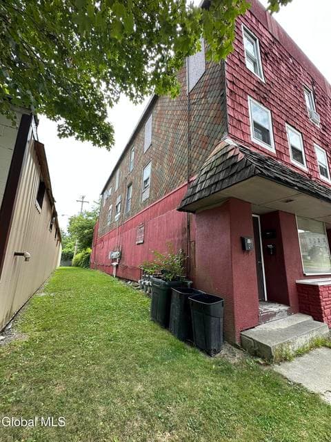 26 N Market Street, Johnstown, NY, photo 5