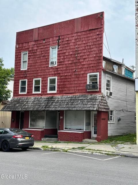 26 N Market Street, Johnstown, NY, photo 3