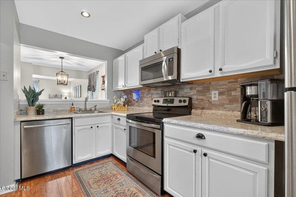 18 Cooks Court, photo 2