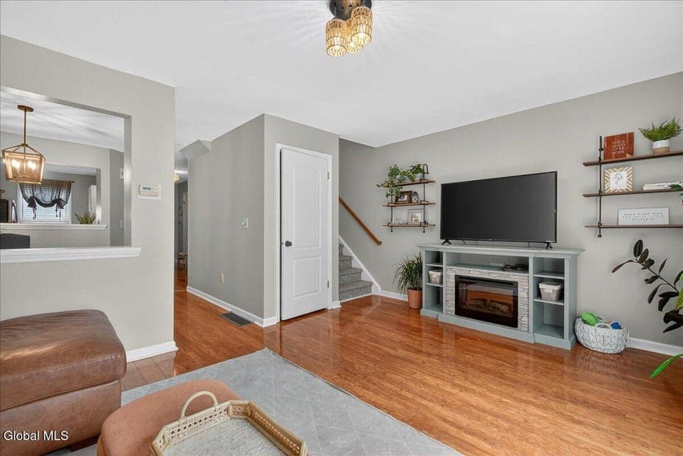 18 Cooks Court, photo 5