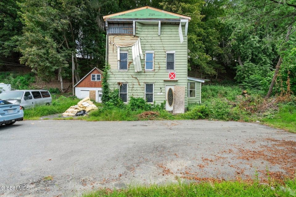 1 Birch Street, photo 1