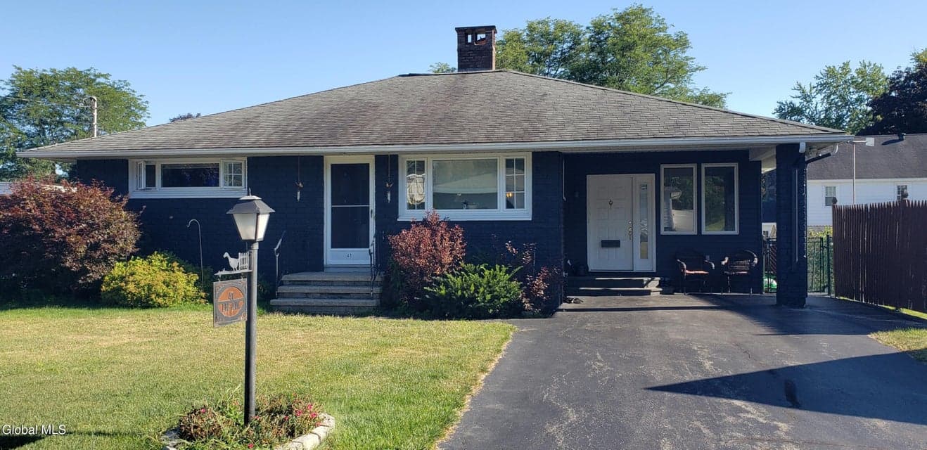 41 Lee Avenue, Gloversville, NY, photo 1