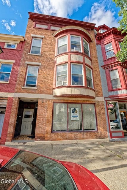 32 Broad Street, photo 1