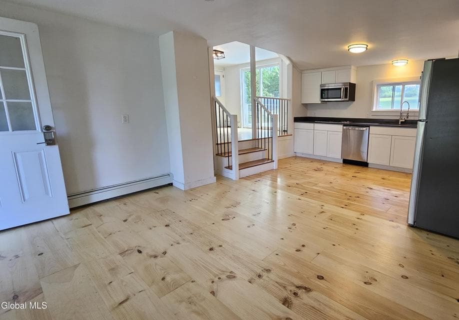 116 Tipple Rd, photo 5
