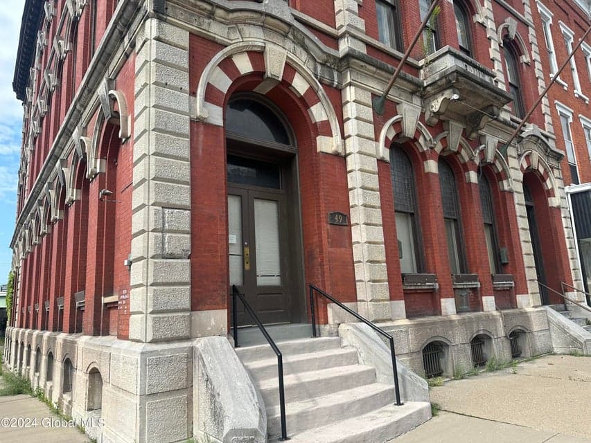49 E Main Street, Amsterdam, NY, photo 1