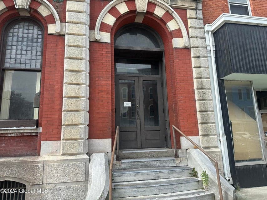 49 E Main Street, Amsterdam, NY, photo 2