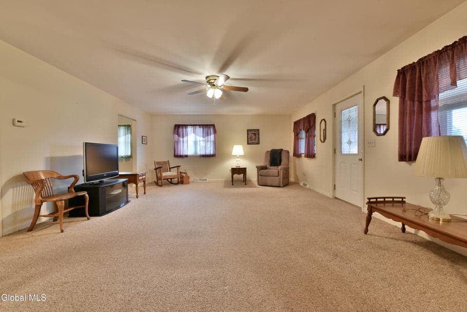 807 Fon Clair Street, photo 5