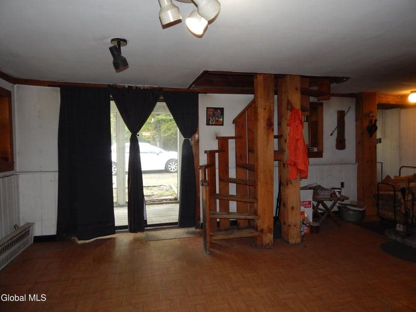 725 Mountain Road, photo 4