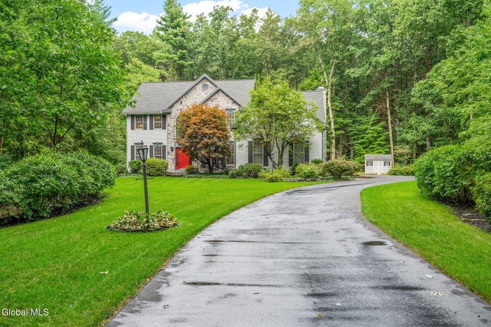 5 Saddle Brook Drive, Saratoga Springs, Outside, NY, photo 3