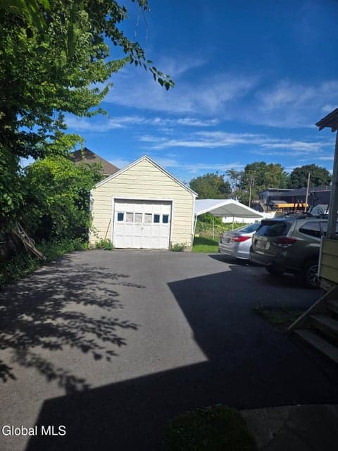 48 2nd Street, photo 5