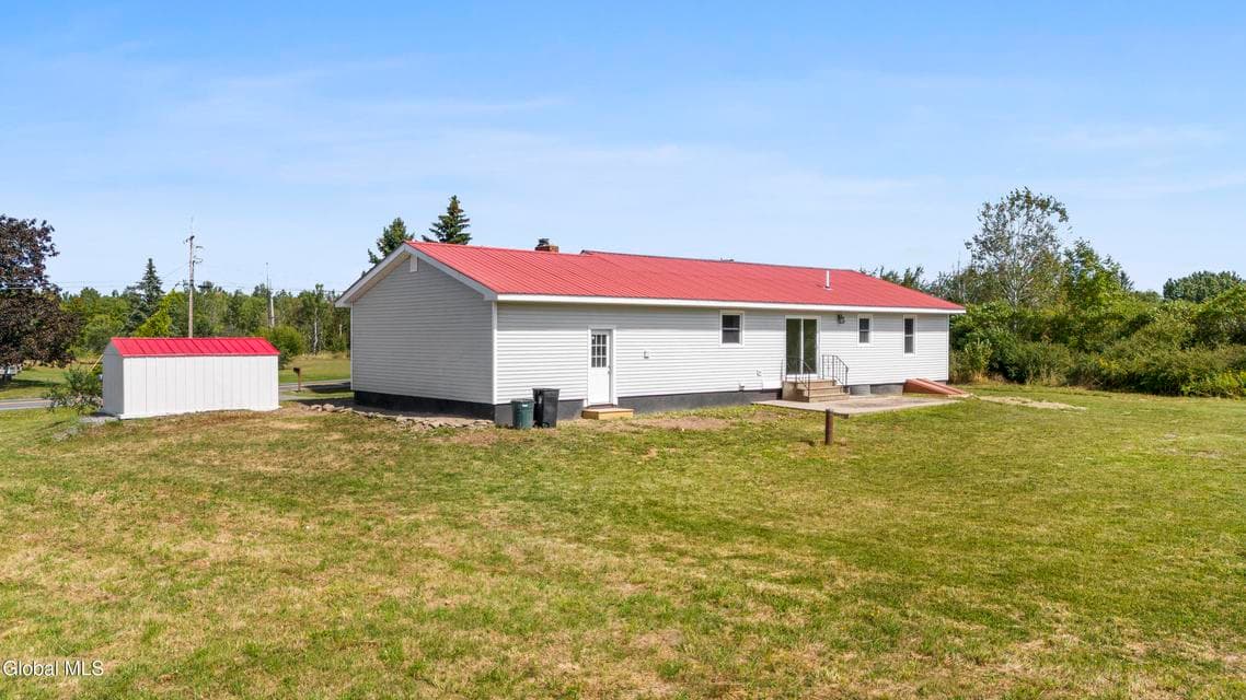 581 Salsburg Road, photo 3