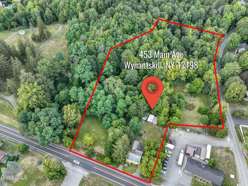 453 Main Avenue, North Greenbush, NY, photo 1