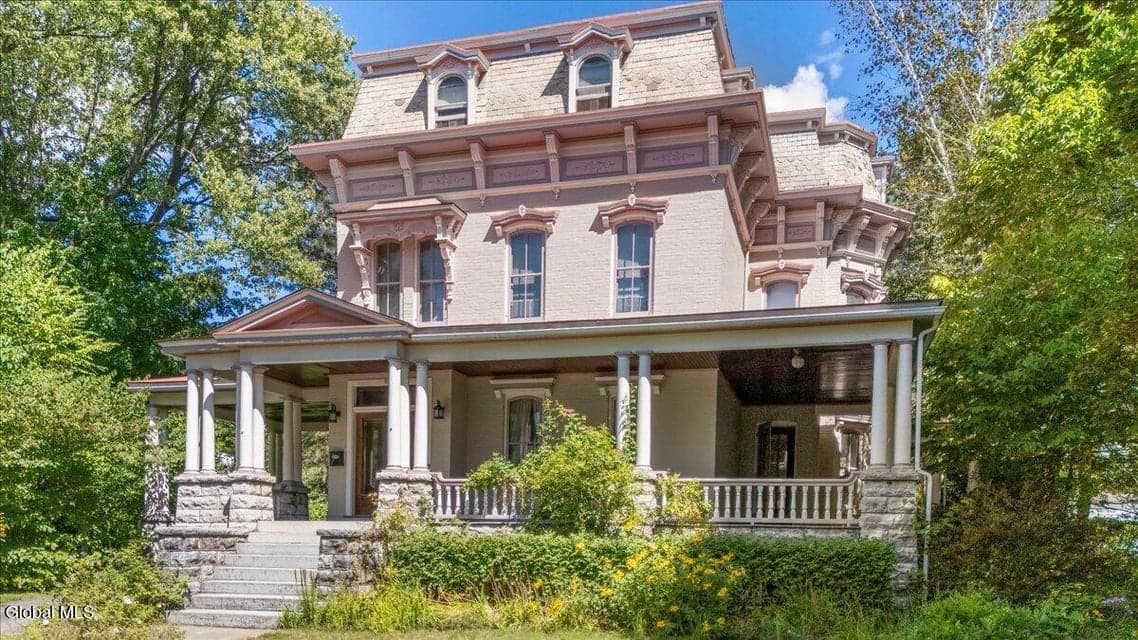 263 Guy Park Avenue, photo 5
