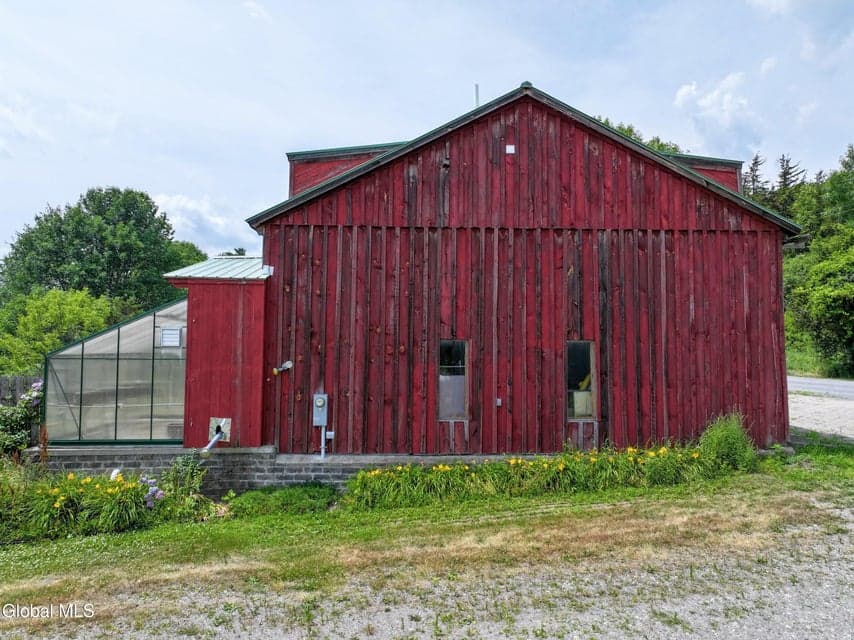 128 Craig Road, photo 4