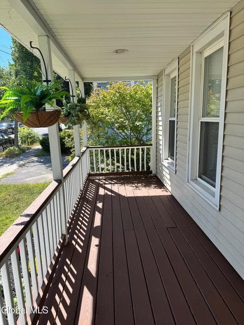 9 Division Street, photo 4
