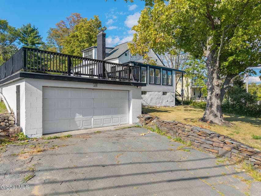 178 Pershing Avenue, photo 4