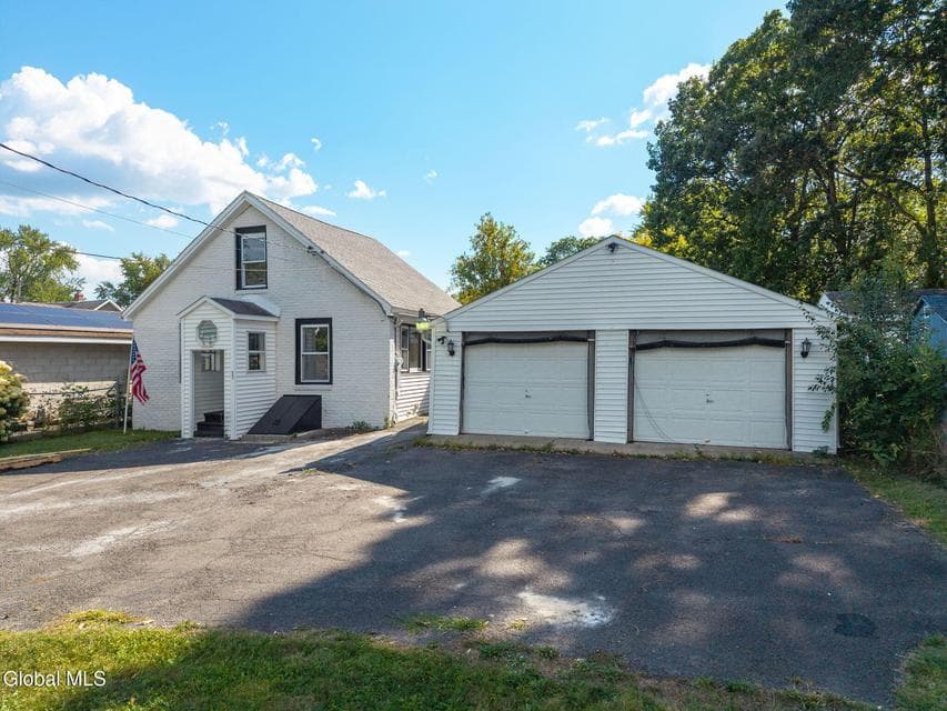 29 Massachusetts Avenue, photo 2