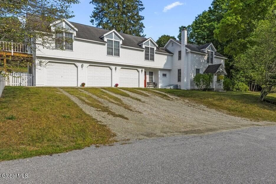 56 Parsons Avenue, photo 1
