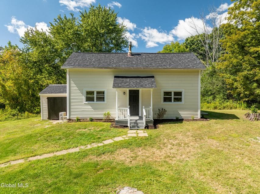 925 Washout Road, photo 1