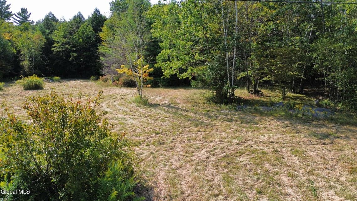 304 Anderson Road, photo 1