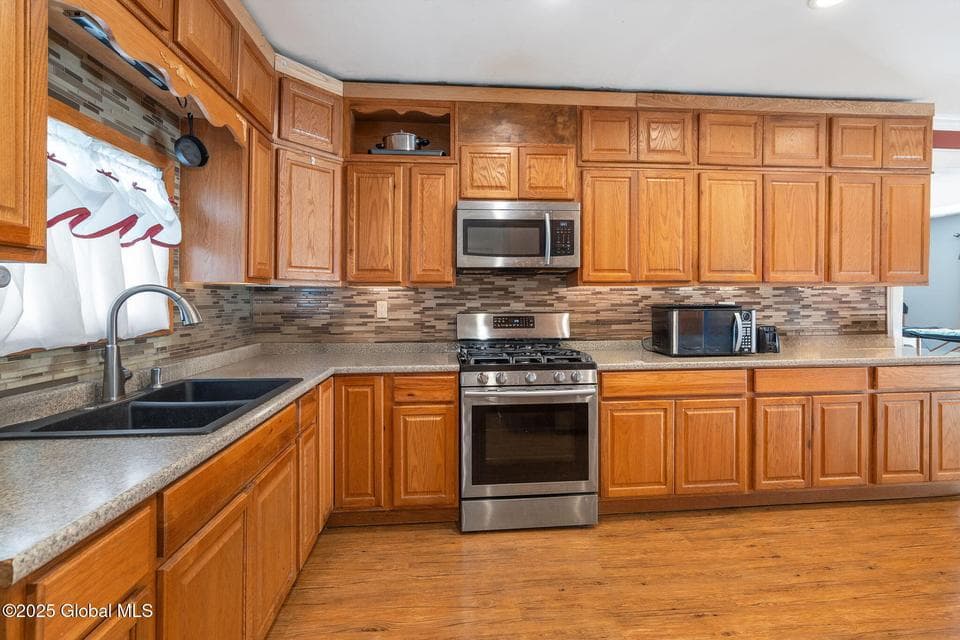 39 Water Street, Worcester, NY, photo 3