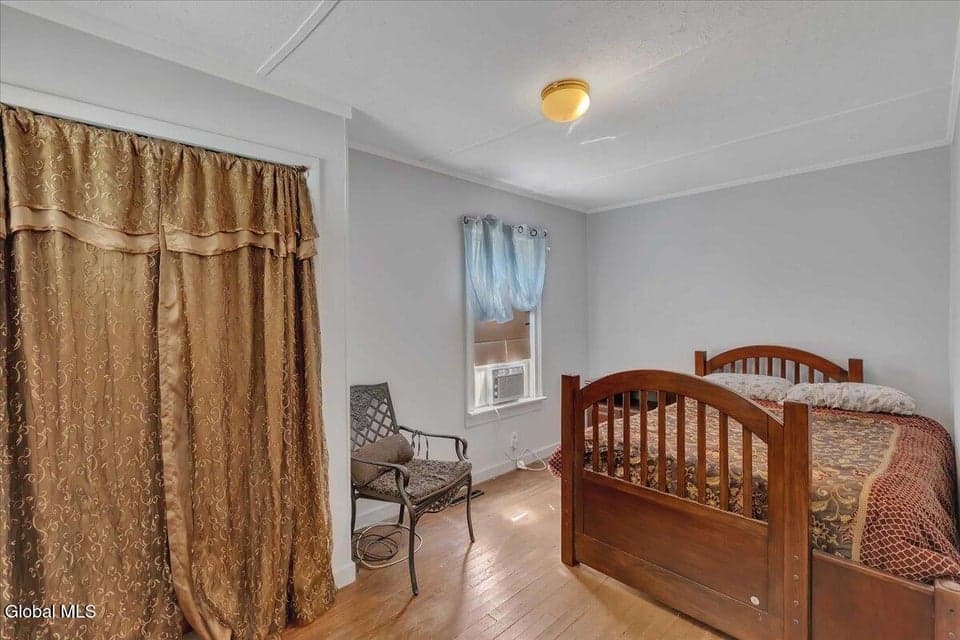 68 Marvin Street, photo 3