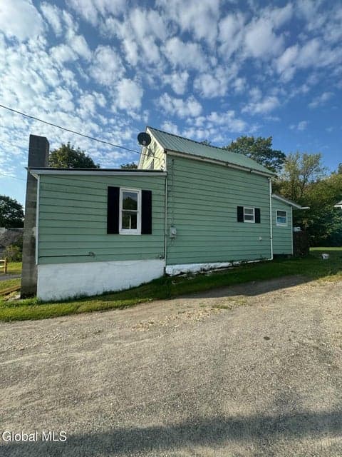 37 1/2 West Street, Whitehall, NY, photo 3