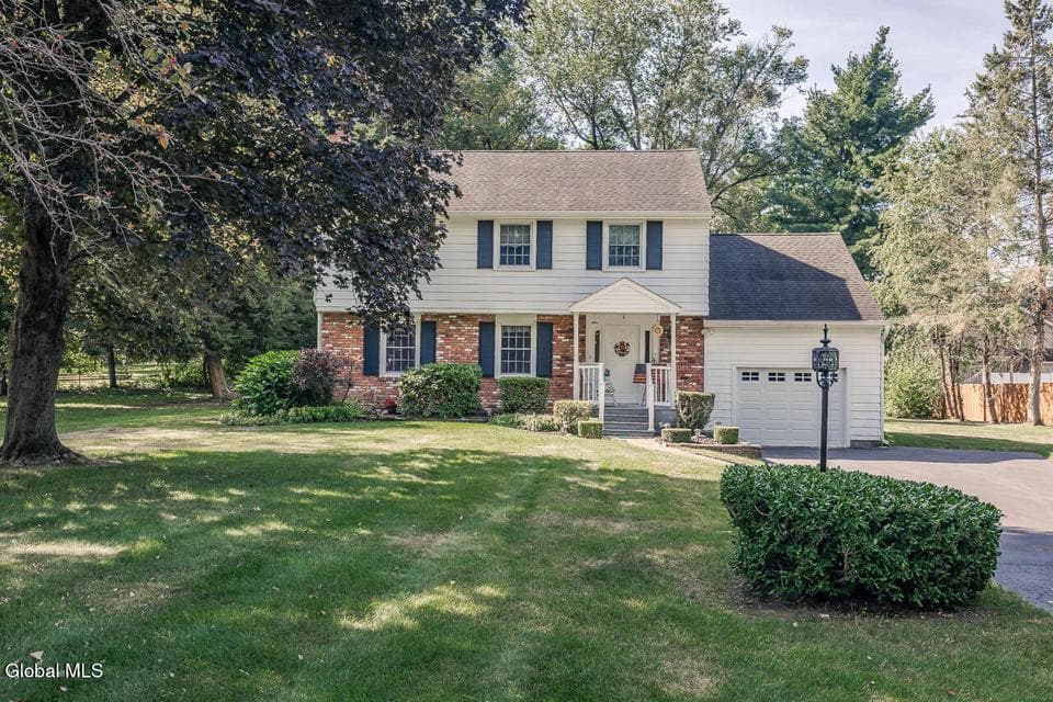 4 Conifer Drive, photo 1