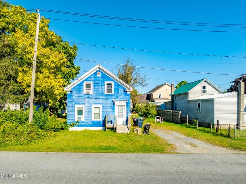 24 Wing Street, photo 1