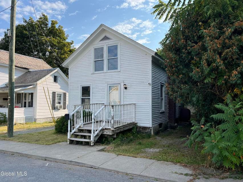 5 Pearl Street, Granville, NY, photo 1