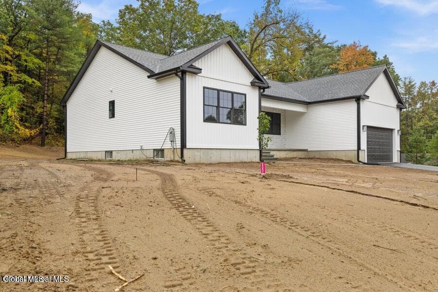 222 Briarwood Court, photo 3