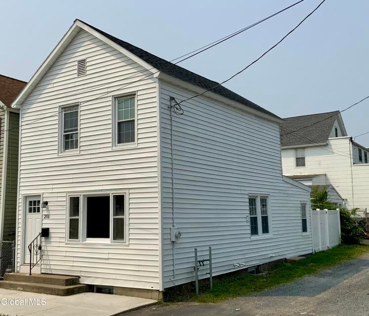 201 15th Street, photo 2
