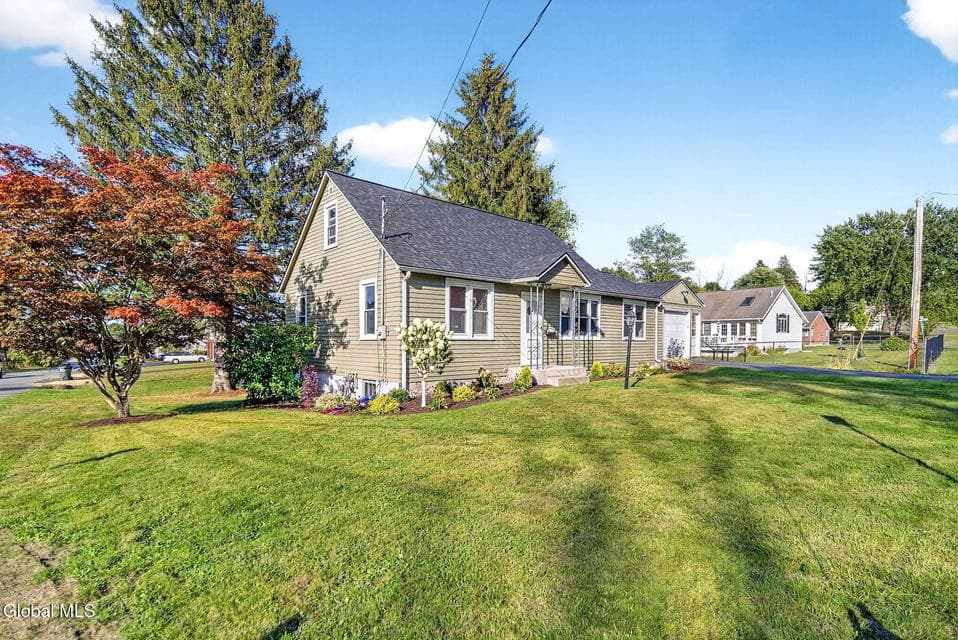 52 Overlook Avenue, photo 3