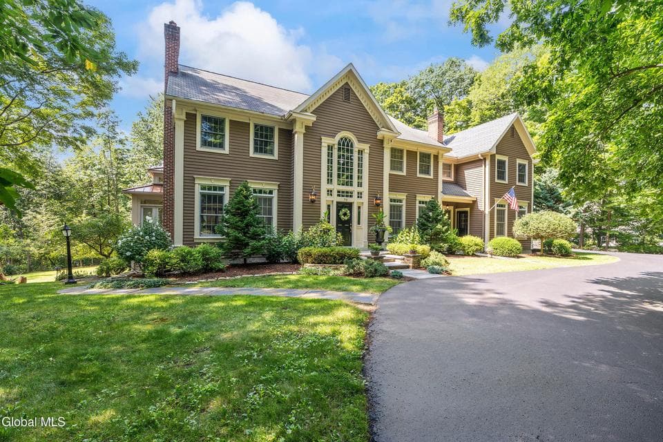 70 Dublin Drive, Niskayuna, NY, photo 1