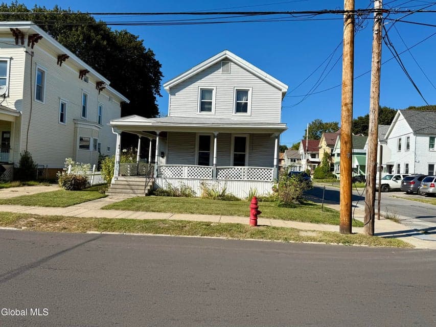 26 Grand Street, photo 1