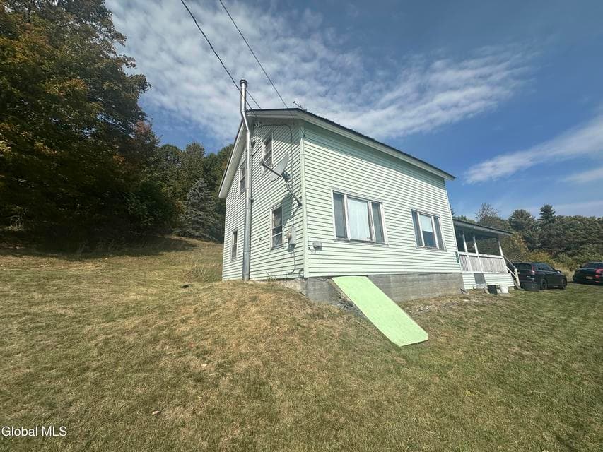 443 Fairy Lake Road, photo 3