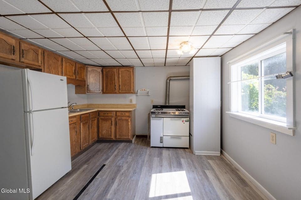 1828 Pawtucket Avenue, Niskayuna, NY, photo 5