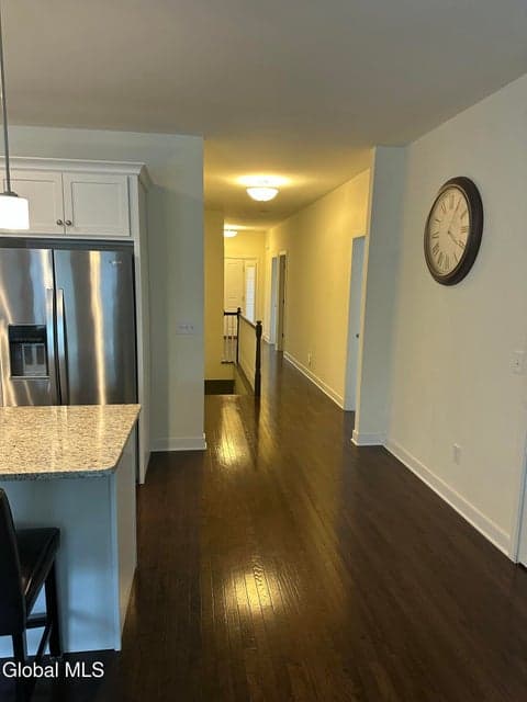 36 Weston Way, photo 3
